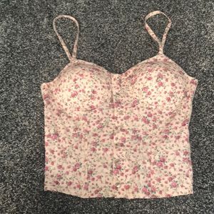 Fitted - button tank